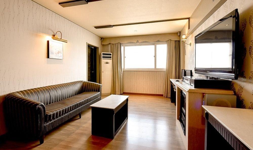 Airtel Motel Busan Eksteriør billede